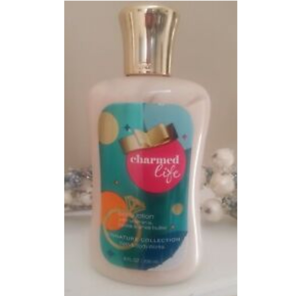💙 BATH & BODY WORKS Charmed Life Body Lotion 💙